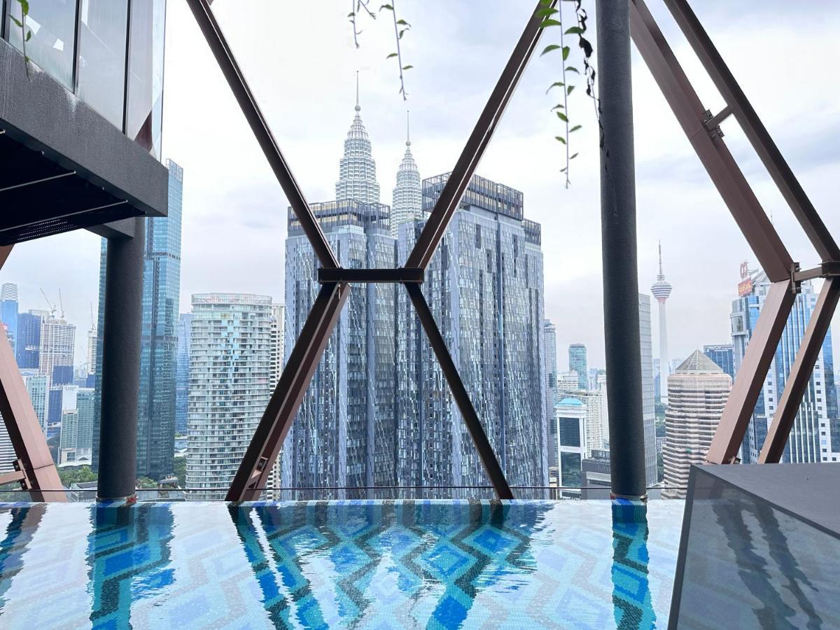 Scarletz Suites Klcc Twin Tower By Purple Orchid กัวลาลัมเปอร์ ภายนอก รูปภาพ