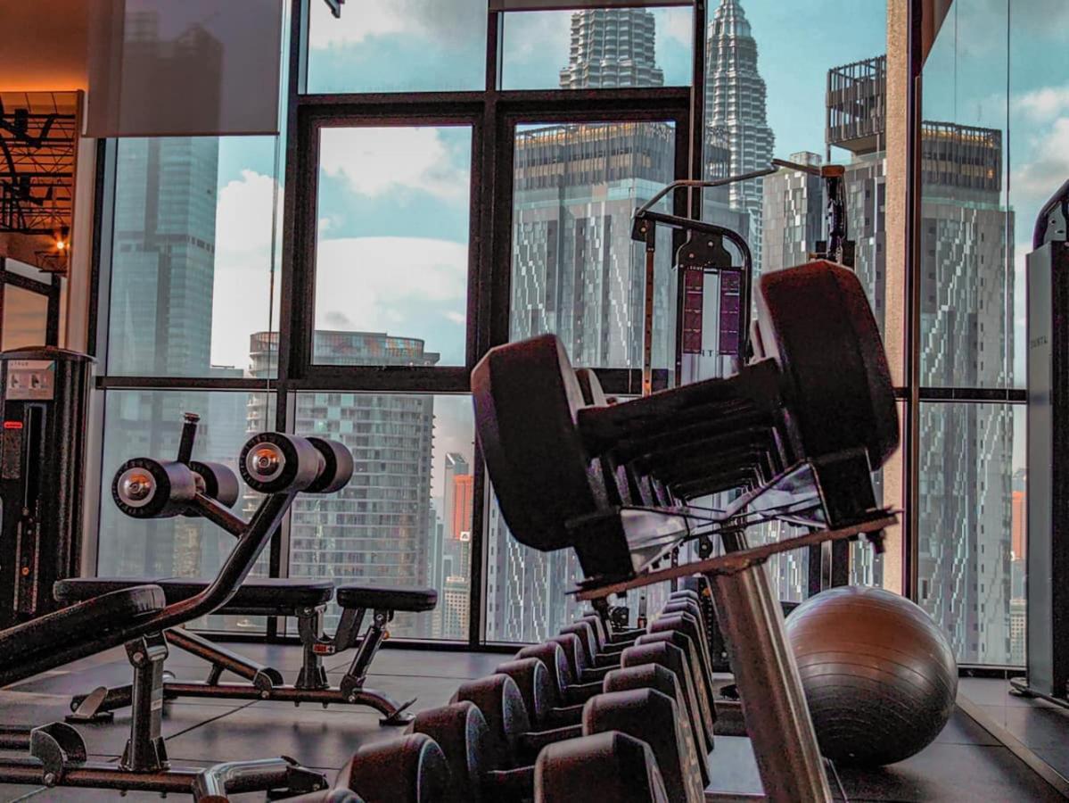 Scarletz Suites Klcc Twin Tower By Purple Orchid กัวลาลัมเปอร์ ภายนอก รูปภาพ