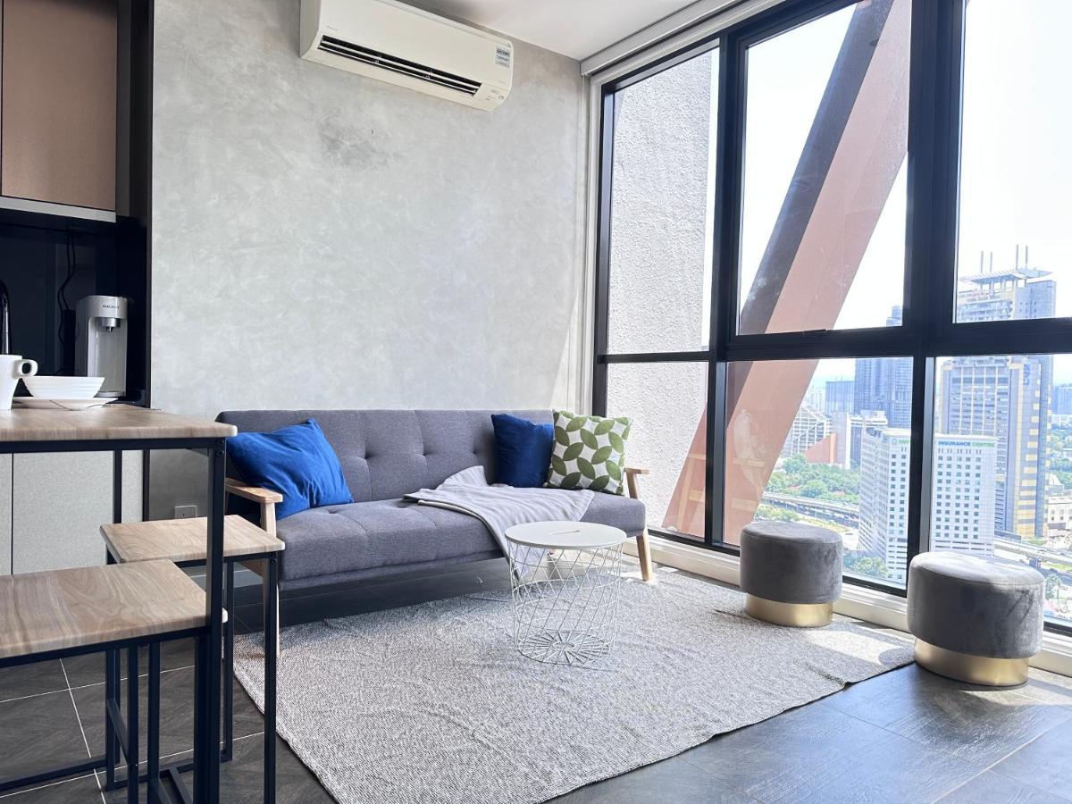 Scarletz Suites Klcc Twin Tower By Purple Orchid กัวลาลัมเปอร์ ภายนอก รูปภาพ