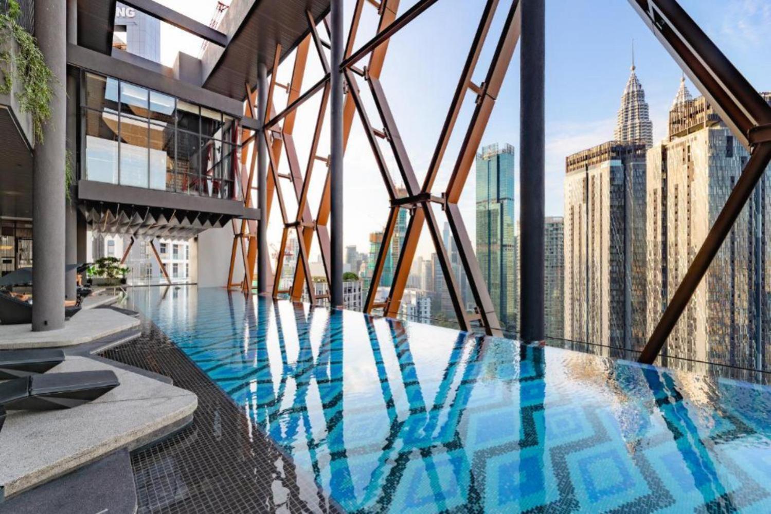Scarletz Suites Klcc Twin Tower By Purple Orchid กัวลาลัมเปอร์ ภายนอก รูปภาพ