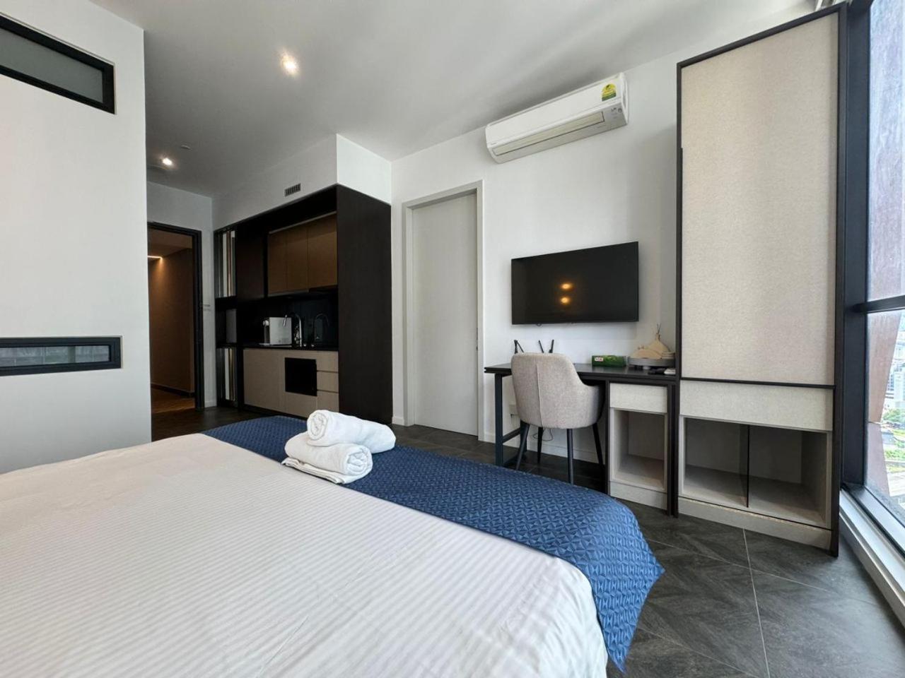 Scarletz Suites Klcc Twin Tower By Purple Orchid กัวลาลัมเปอร์ ภายนอก รูปภาพ